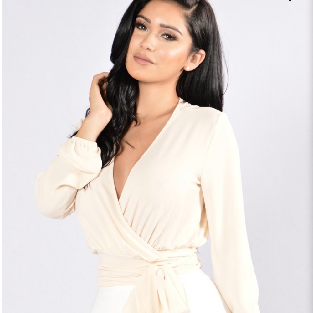 Fashion Nova blouse
